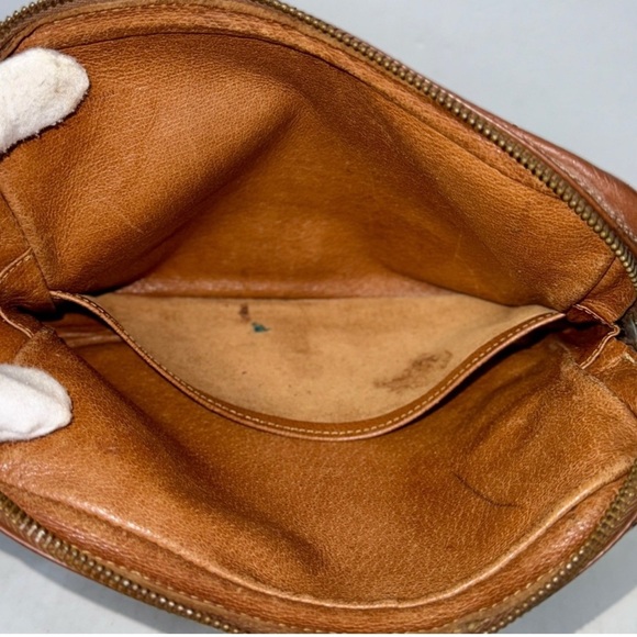 Authentic LOUIS VUITTON wristlet/clutch - Picture 7 of 8